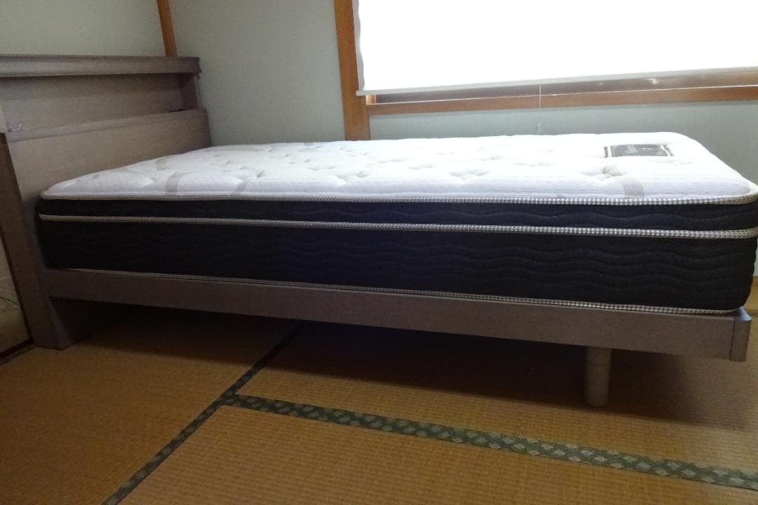 【極美品】シモンズ Beautyrest エッセンシャルSM シングルマット