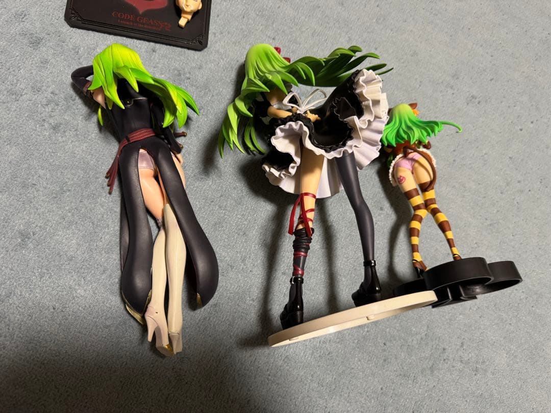 コードギアス　C.C フィギュア3体