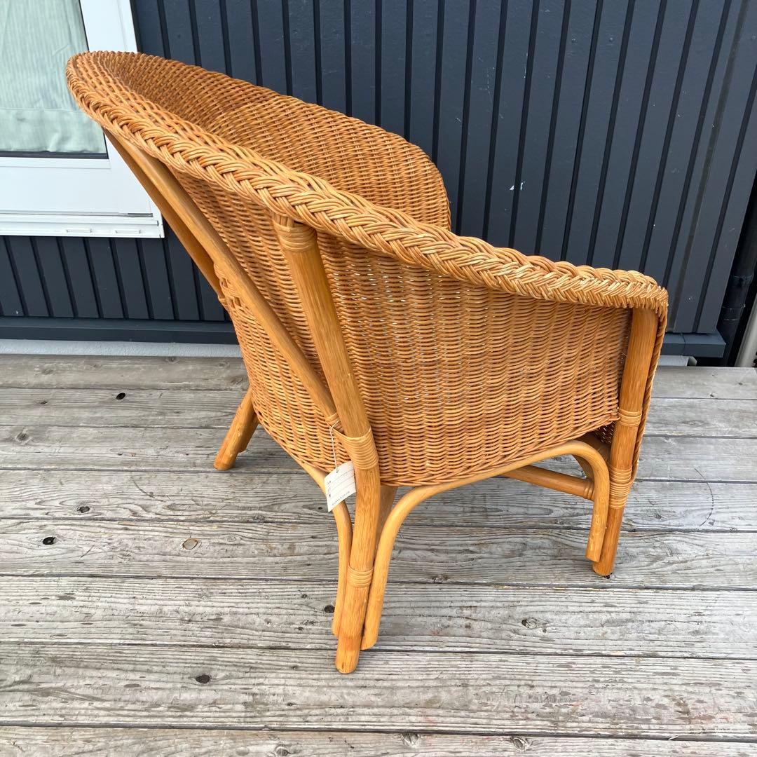 ② 昭和レトロ カザマ 花柄クッション アーチ型ラタンチェア アームチェア