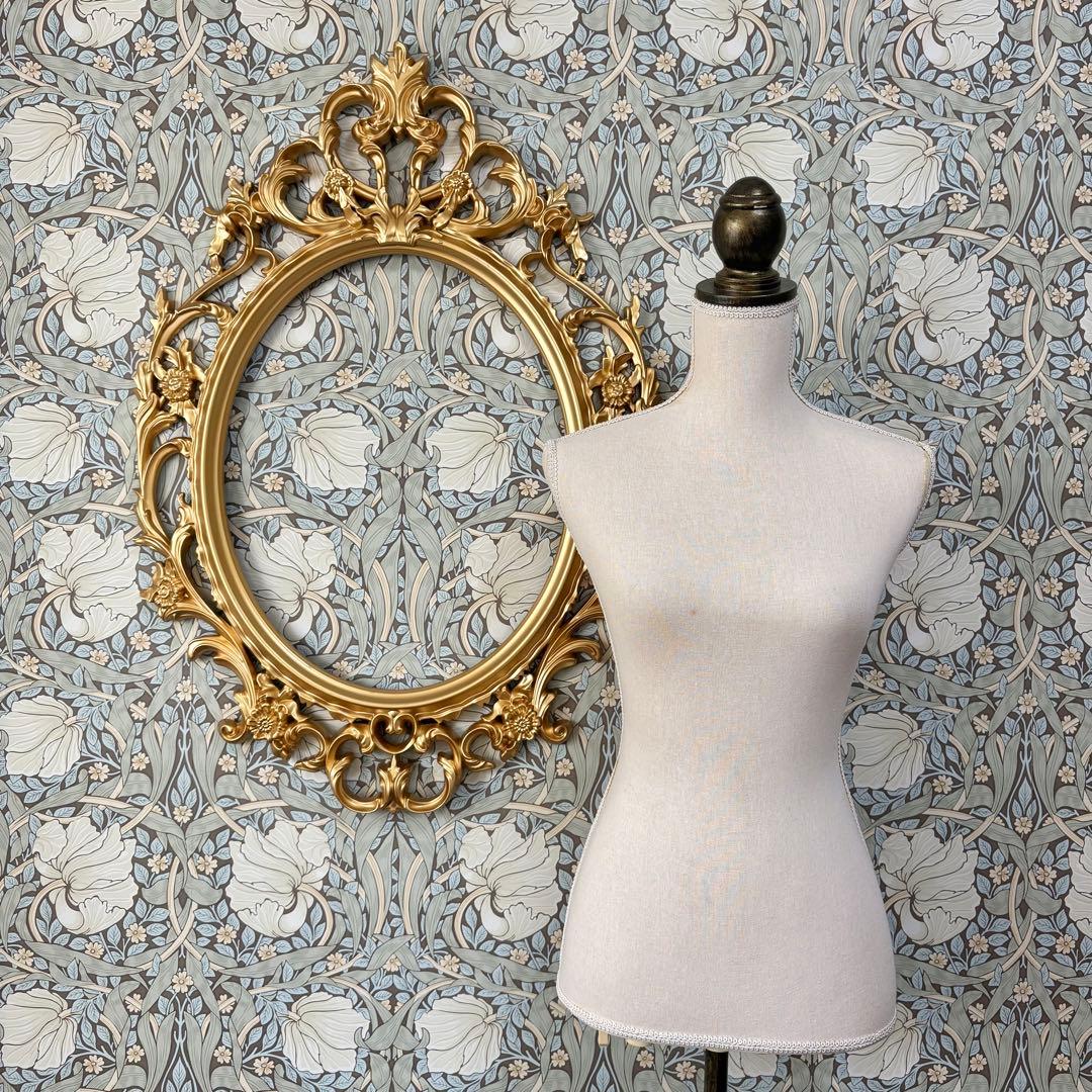 額縁　ゴールド　ロココ調　フレーム　インテリアIKEA UNG DRIL ミラー