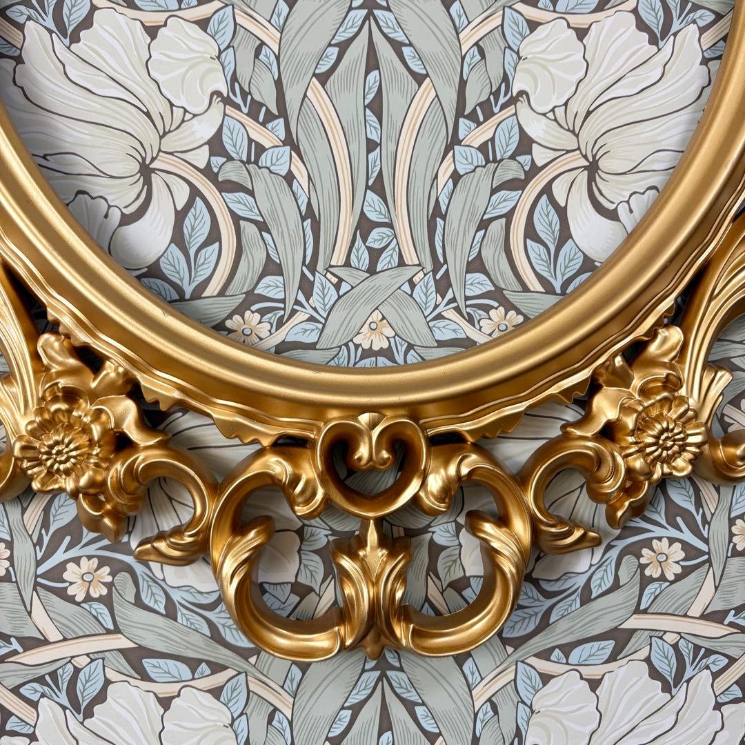 額縁　ゴールド　ロココ調　フレーム　インテリアIKEA UNG DRIL ミラー