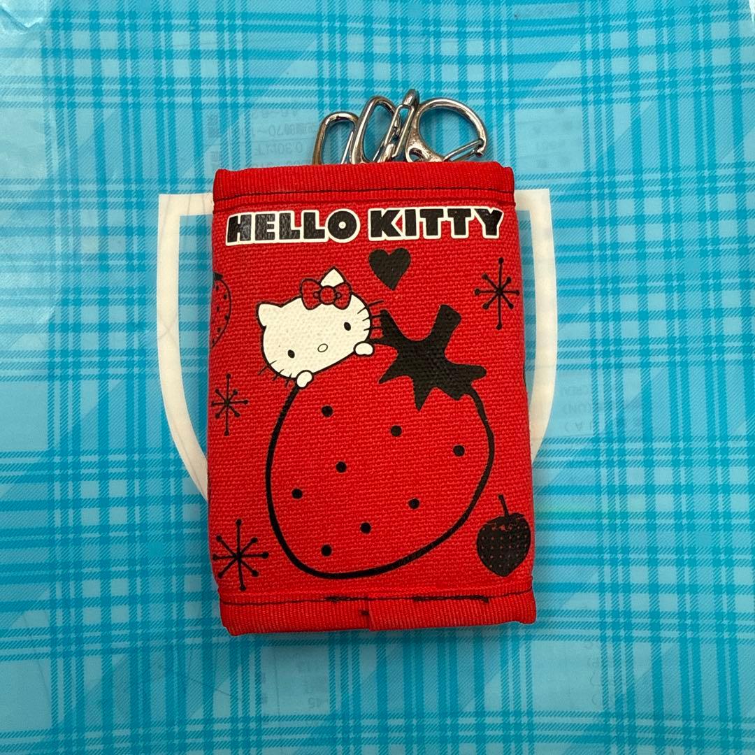 ハローキティ いちごデザイン キーケース 平成レトロ - メルカリ