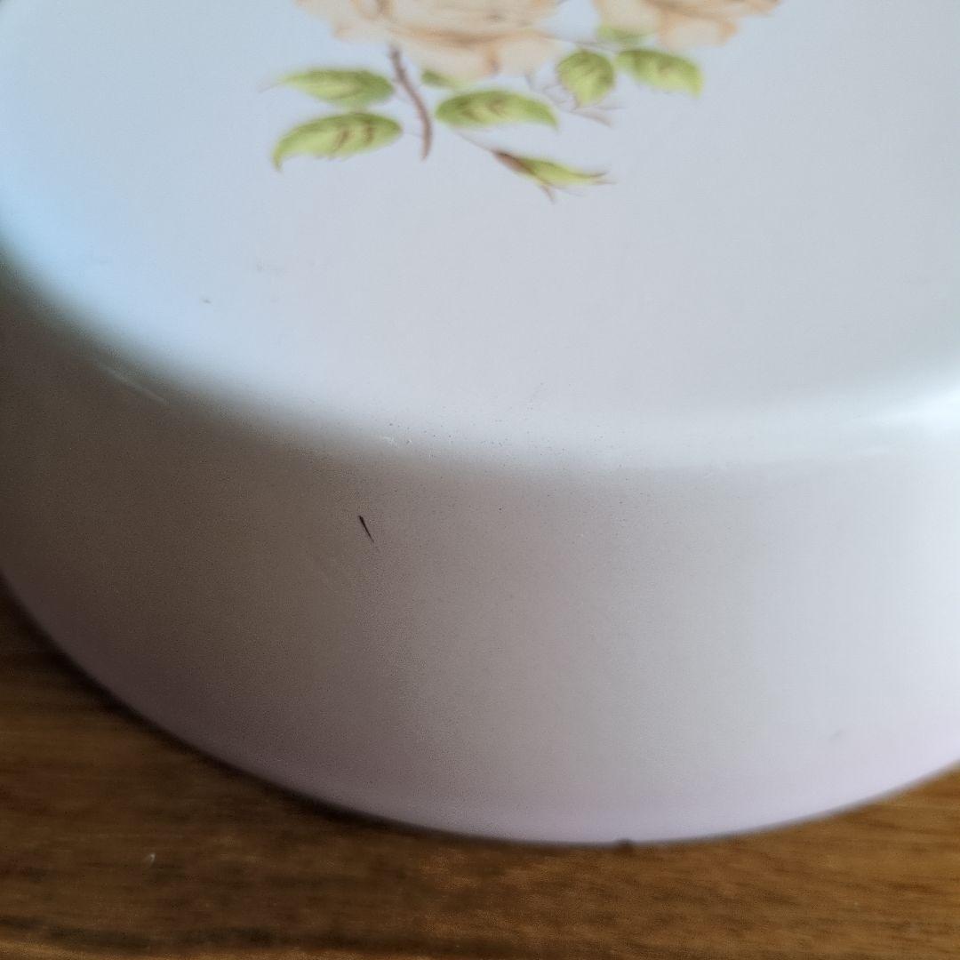 イマン ダイアナローズ ホーローフライパン