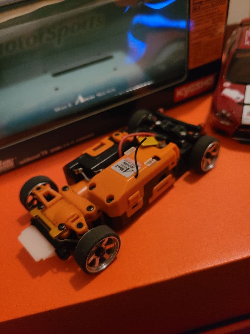 京商　ミニッツAWD　ASF2.4GHz MA-015 オレンジリミテッド