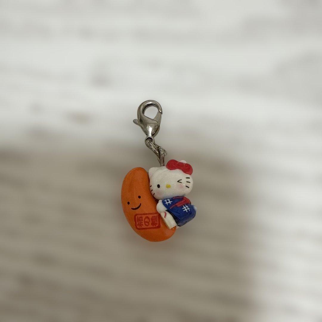 ご当地キティ ファスナーマスコット チャーム 新潟限定 柿の種 - メルカリ