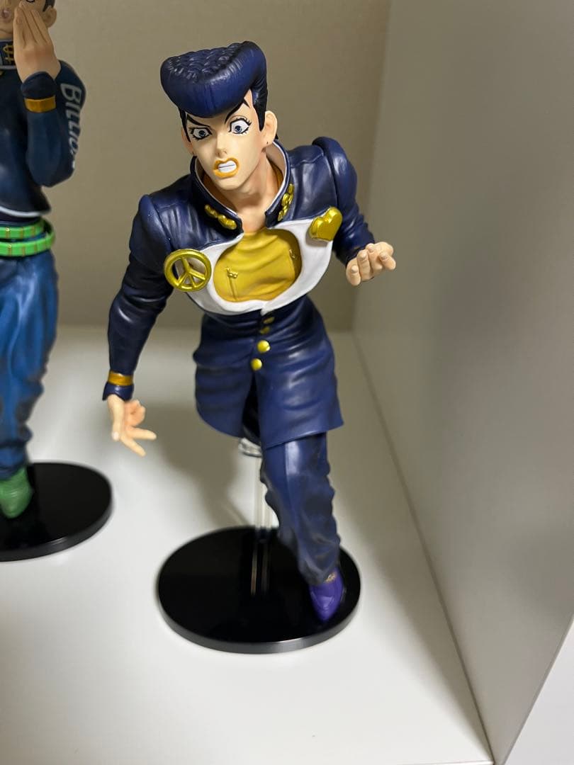 ジョジョの奇妙な冒険　ダイヤモンドは砕けない　一番くじ　フィギュア　3体セット