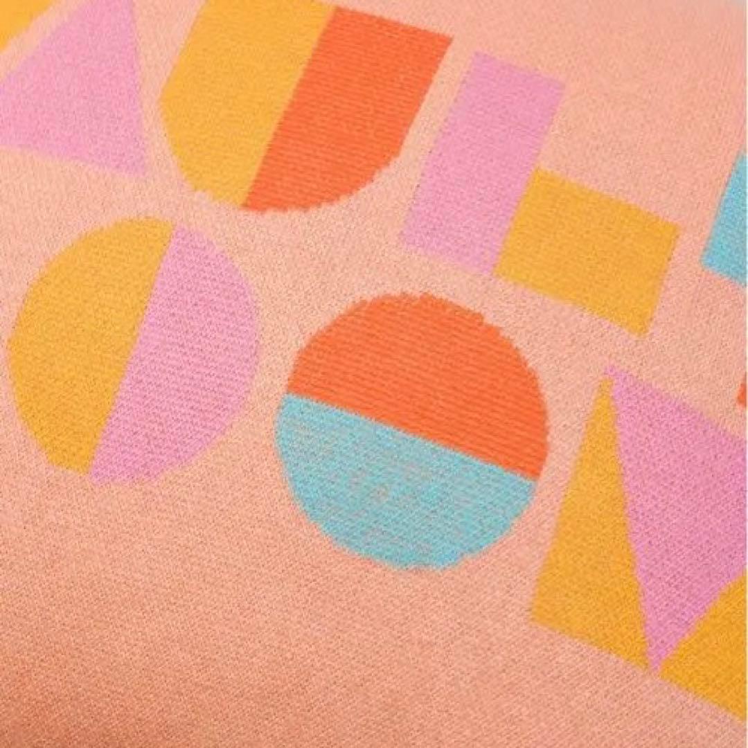 VAULTROOM EQUIPMENT KNIT CUSHION 新品未使用