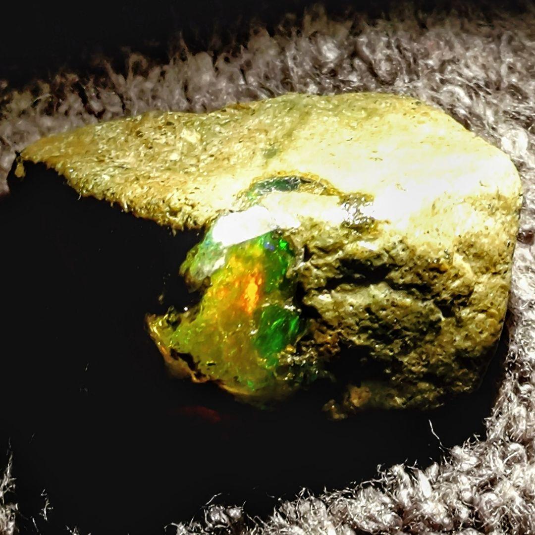★トップグレードプレシャスオパール 結晶 8.0gI(SA+)
