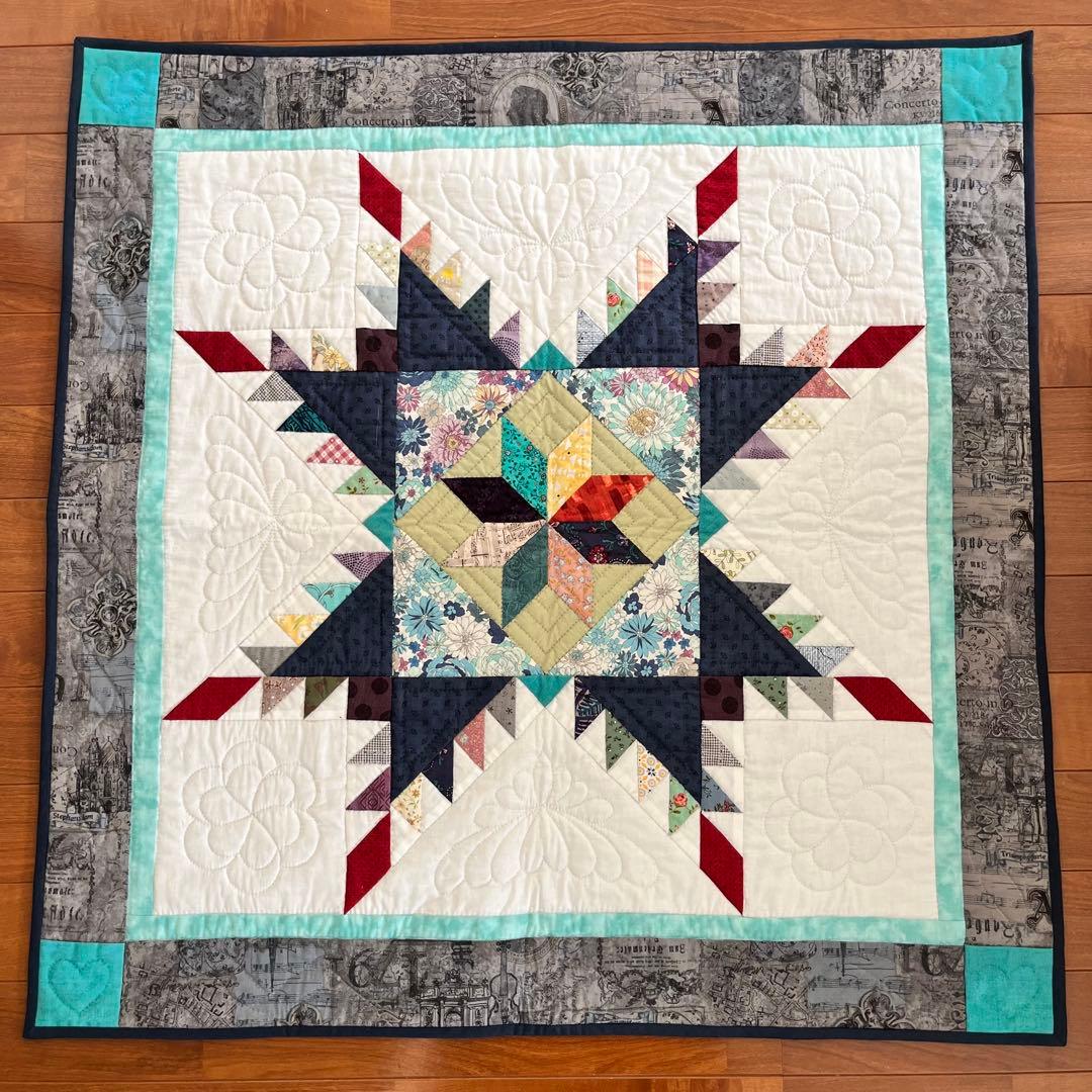 パッチワークタペストリー☆フェザースター