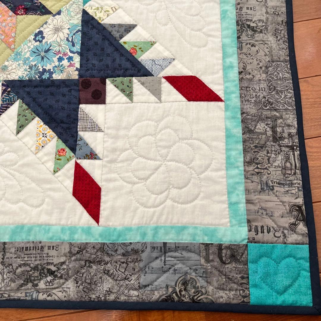 パッチワークタペストリー☆フェザースター