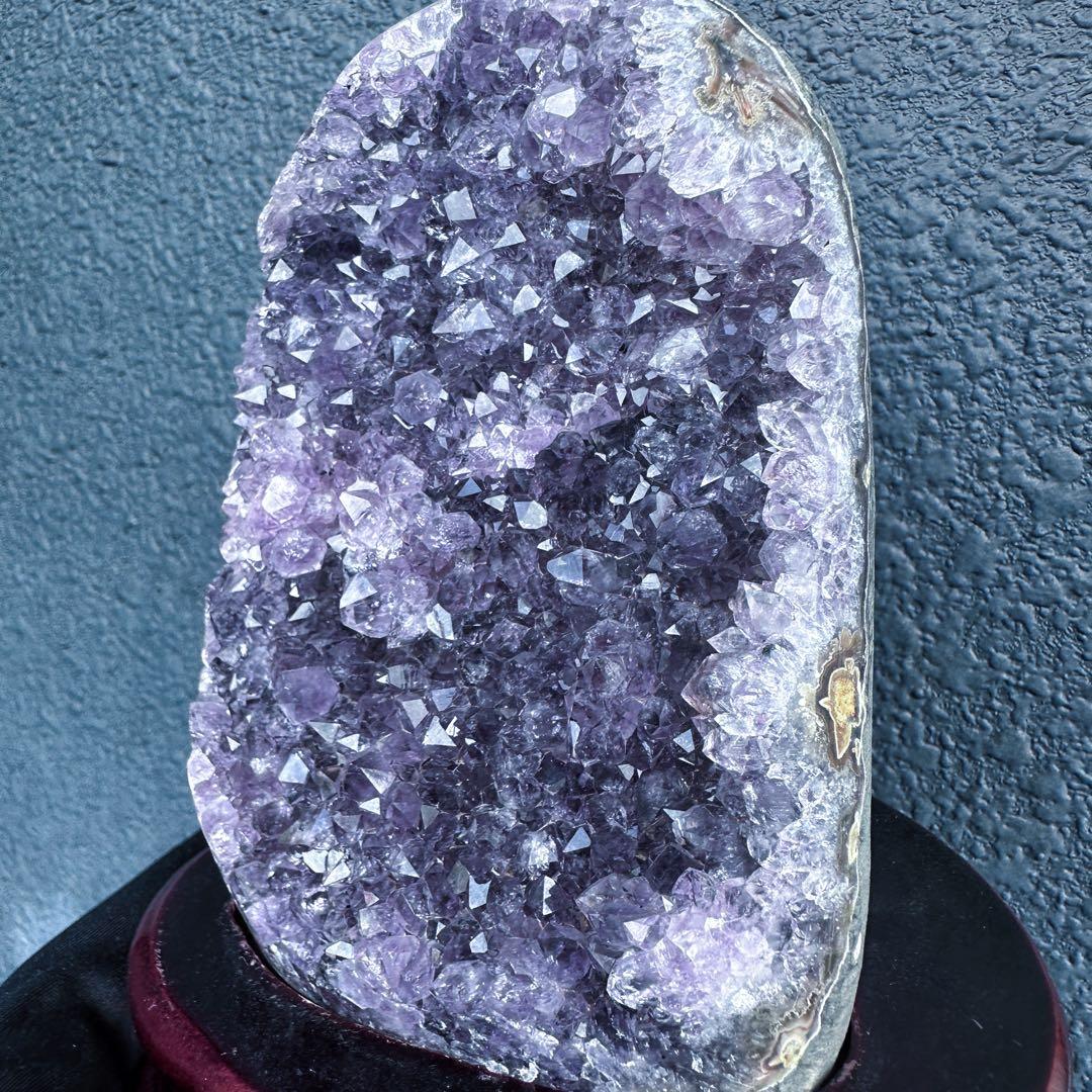 煌めきウルグアイ産☆キラキラ☆アメジストクラスターパワーストーンA1098