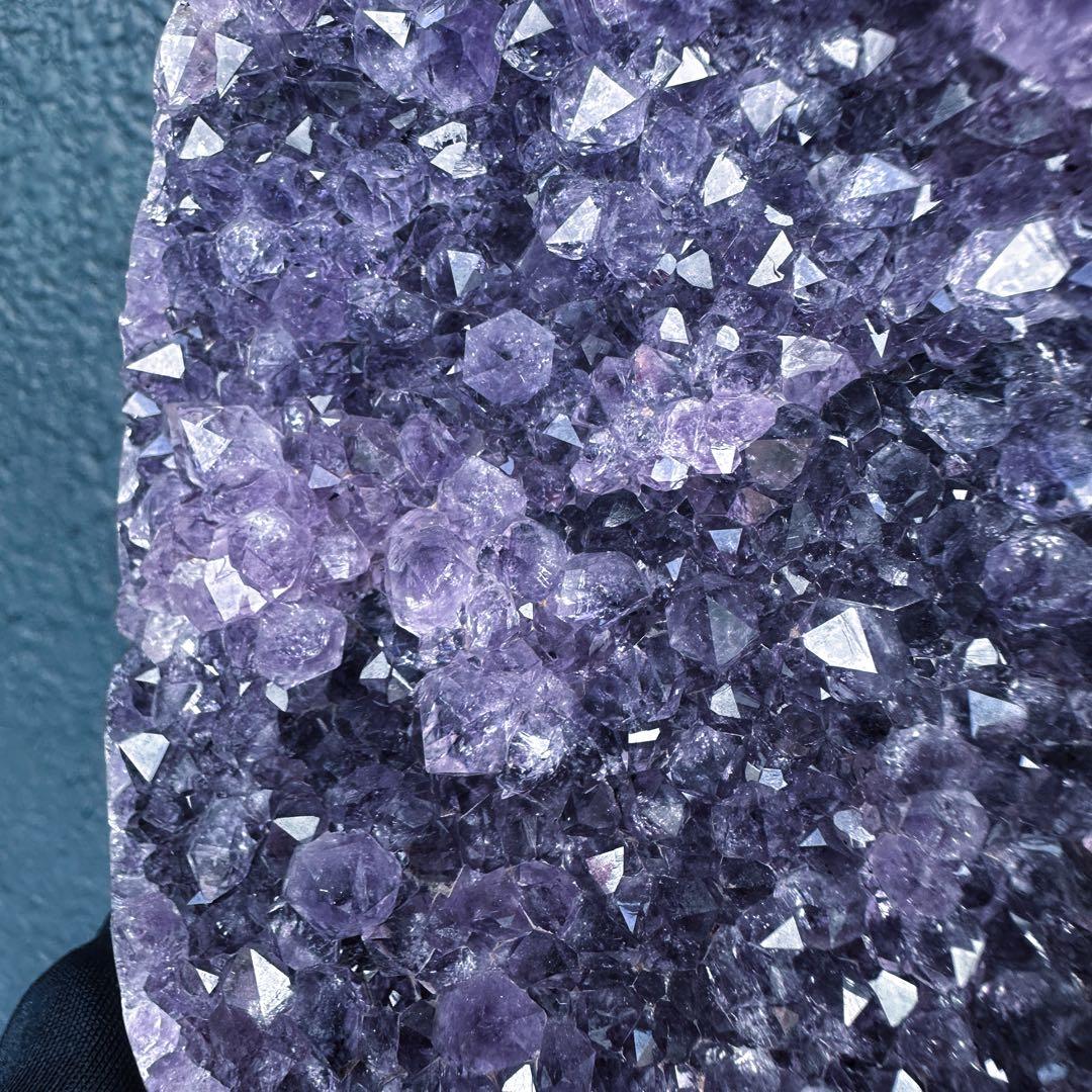 煌めきウルグアイ産☆キラキラ☆アメジストクラスターパワーストーンA1098