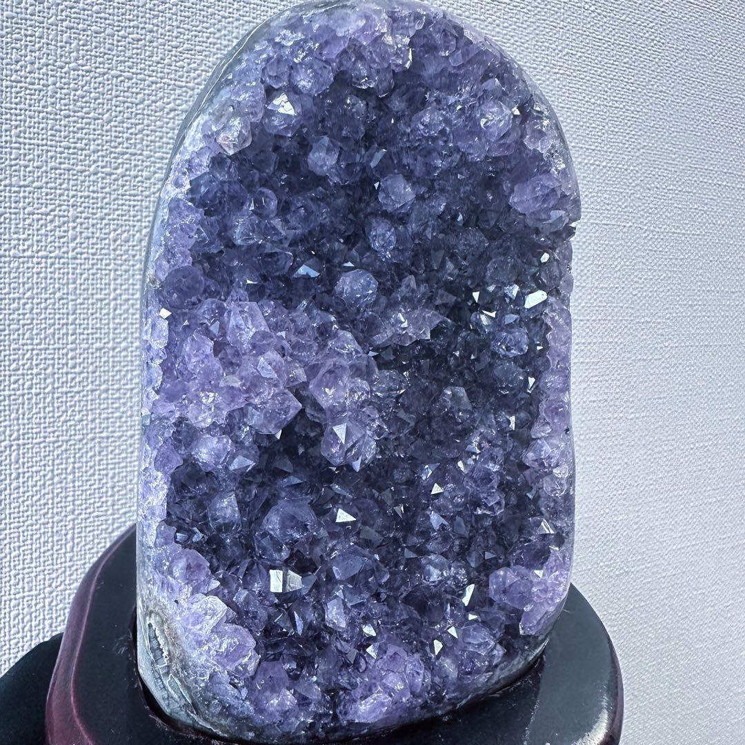 煌めきウルグアイ産☆キラキラ☆アメジストクラスターパワーストーンA1098