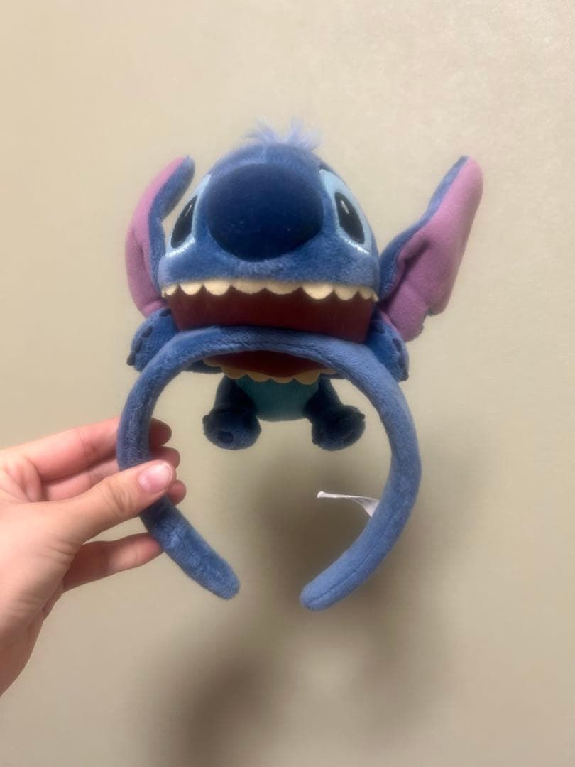 スティッチ ぬいぐるみカチューシャ - メルカリ