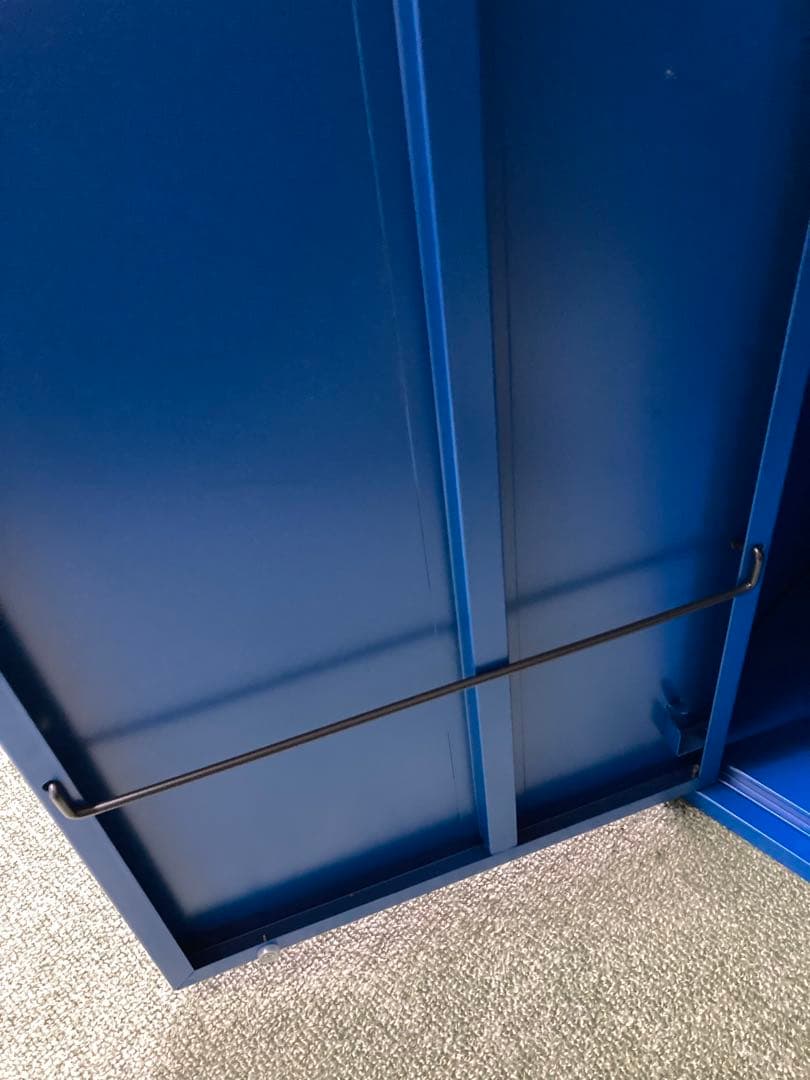 廃盤品　イケア　リックスフルトキャビネット足無し　ブルーラック