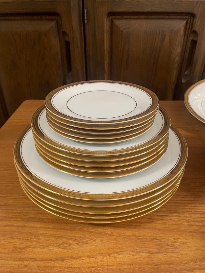 ノリタケ BALMORALバルモラル4019 金彩ディナーセット36ピース