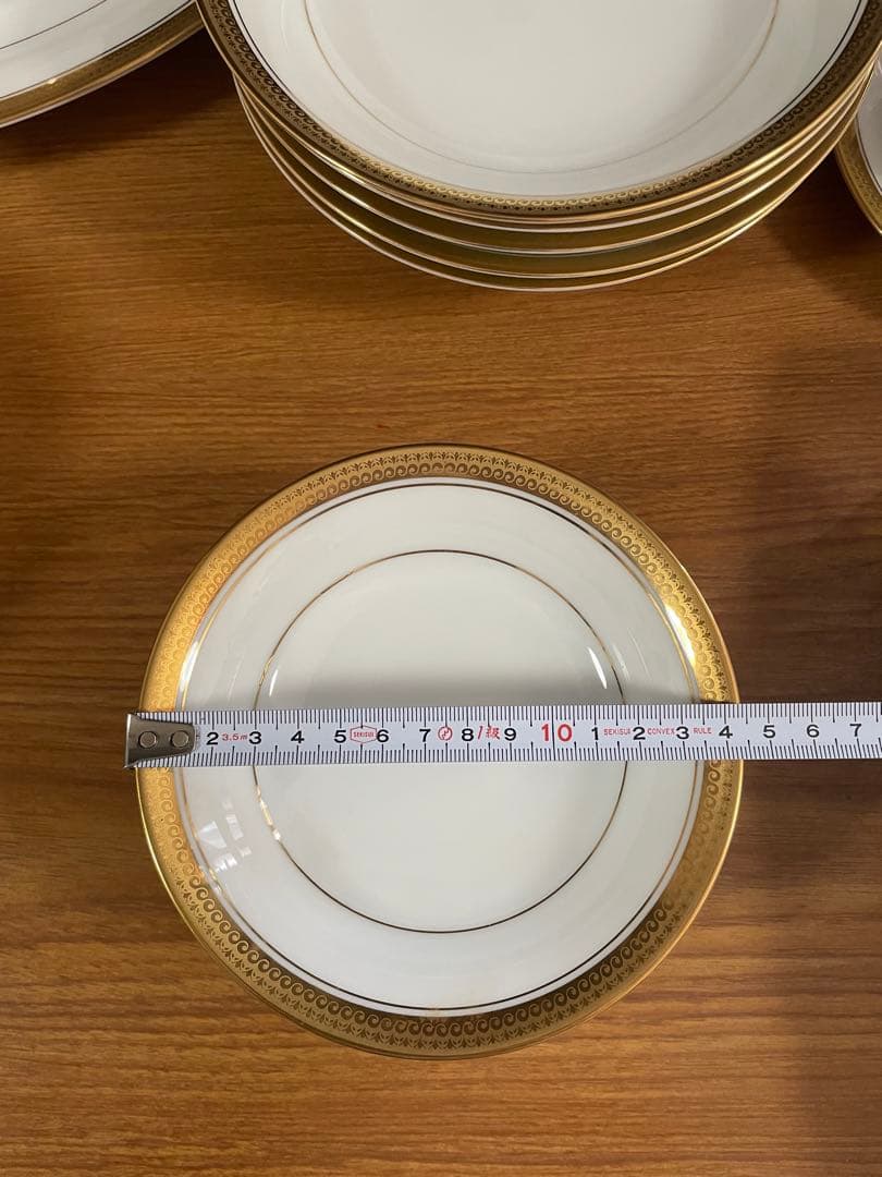 ノリタケ BALMORALバルモラル4019 金彩ディナーセット36ピース