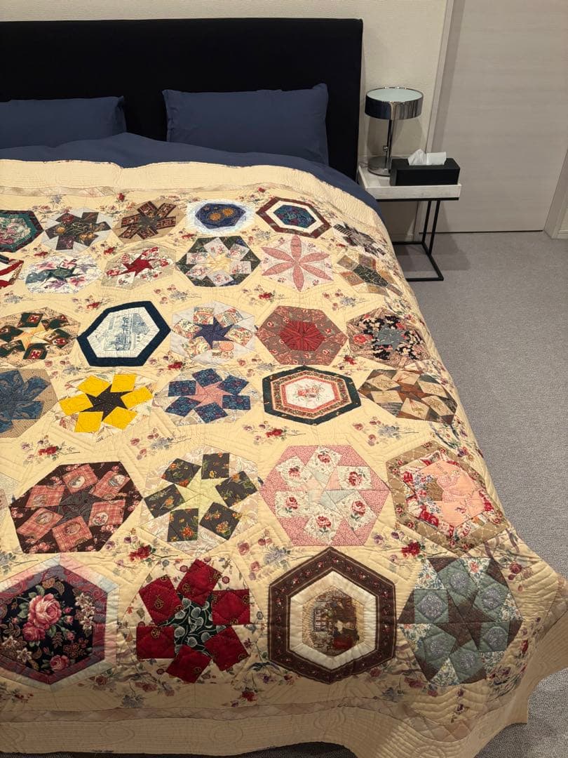 パッチワーク タペストリー ブリリアンス デフルール-オンラインストア販売