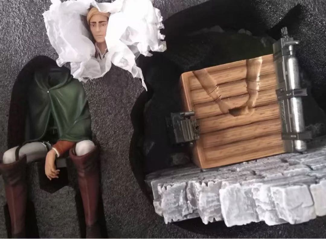 進撃の巨人 エルヴィン·スミ リヴァイ ガレージキット ガレキ