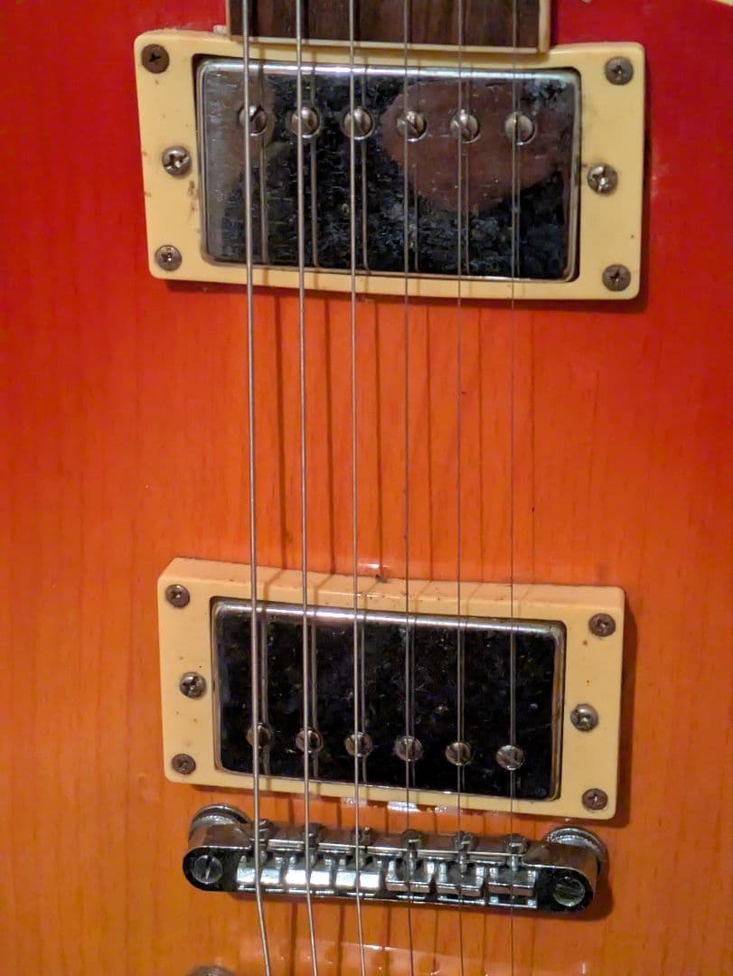 Playtech レスポールタイプ