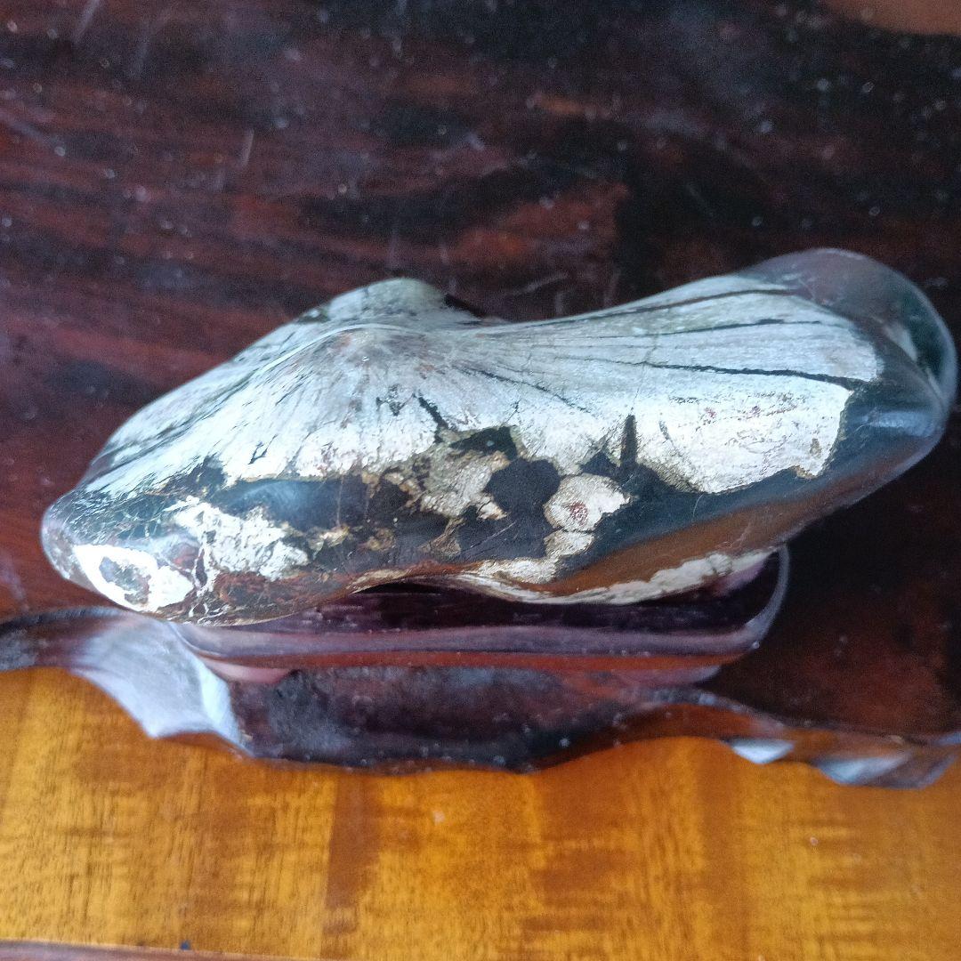 菊花石　天然石 インテリア置物 木製台座付き