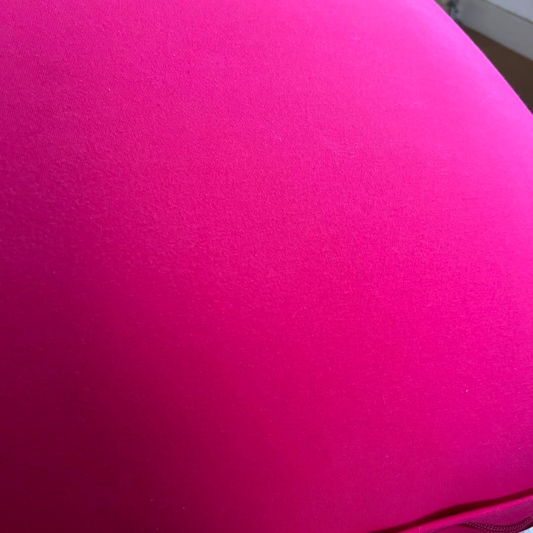 しん様　Yogibo ピンク ビーズクッション