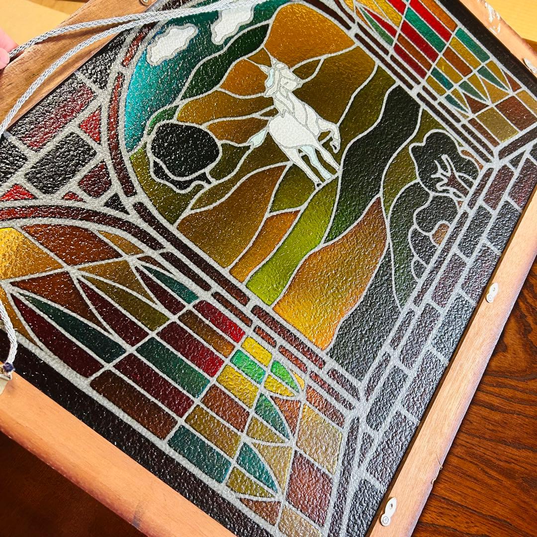 子馬のステンドグラス　パネル　額付き　67センチ✖️48センチ