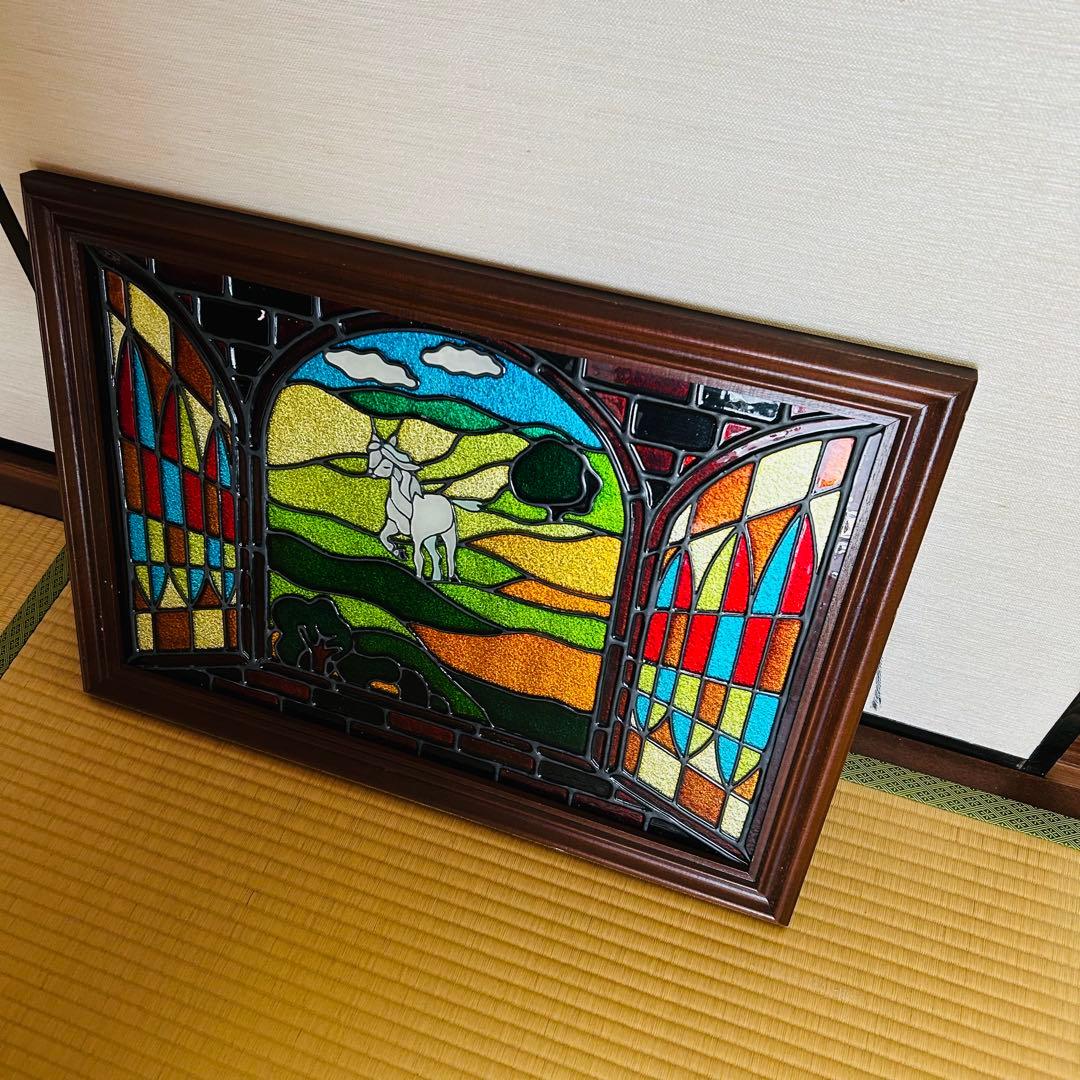 子馬のステンドグラス　パネル　額付き　67センチ✖️48センチ