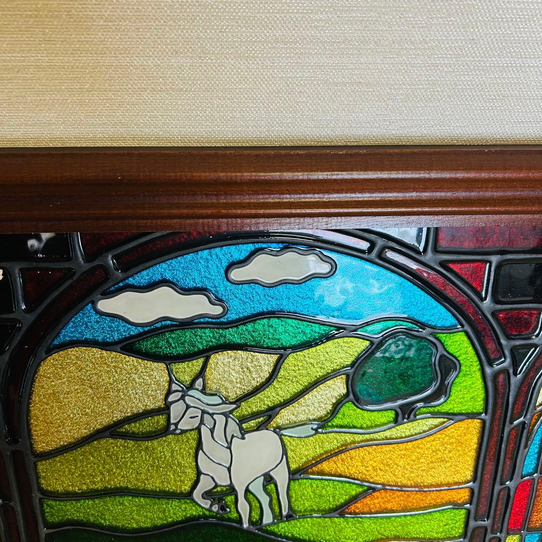 子馬のステンドグラス　パネル　額付き　67センチ✖️48センチ