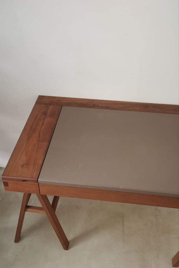 俵屋旅館　オリジナル　ライティングデスク　ウォールナット