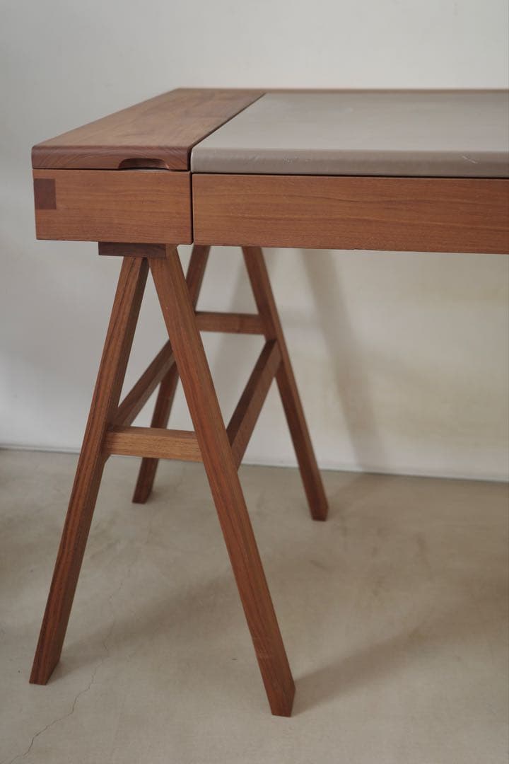 俵屋旅館　オリジナル　ライティングデスク　ウォールナット