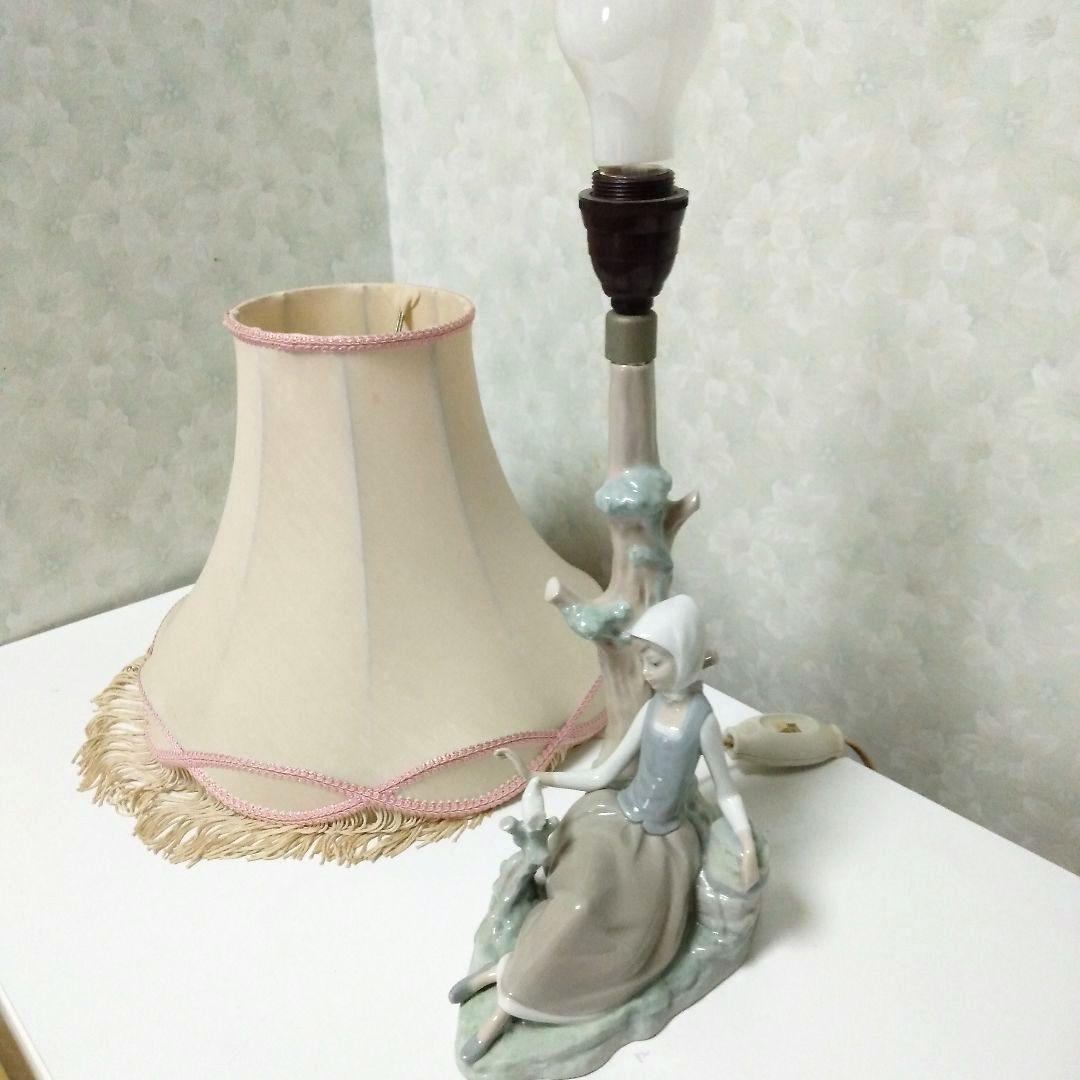 激レア❤リヤドロ　LLADRO ランプ　リヤドロランプ　鳩と少女　フィギュリン