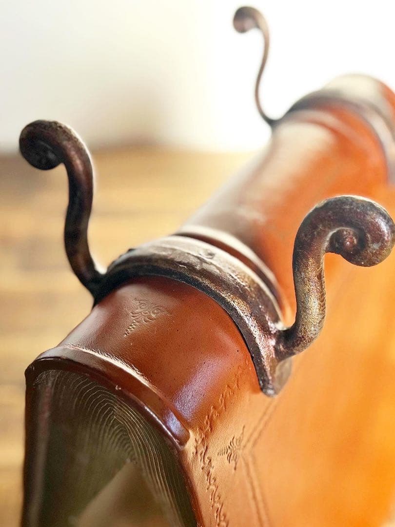 19世紀〜20世紀 マガジンラック ブックスタンド　革装風 × 鋳鉄脚（修復前）