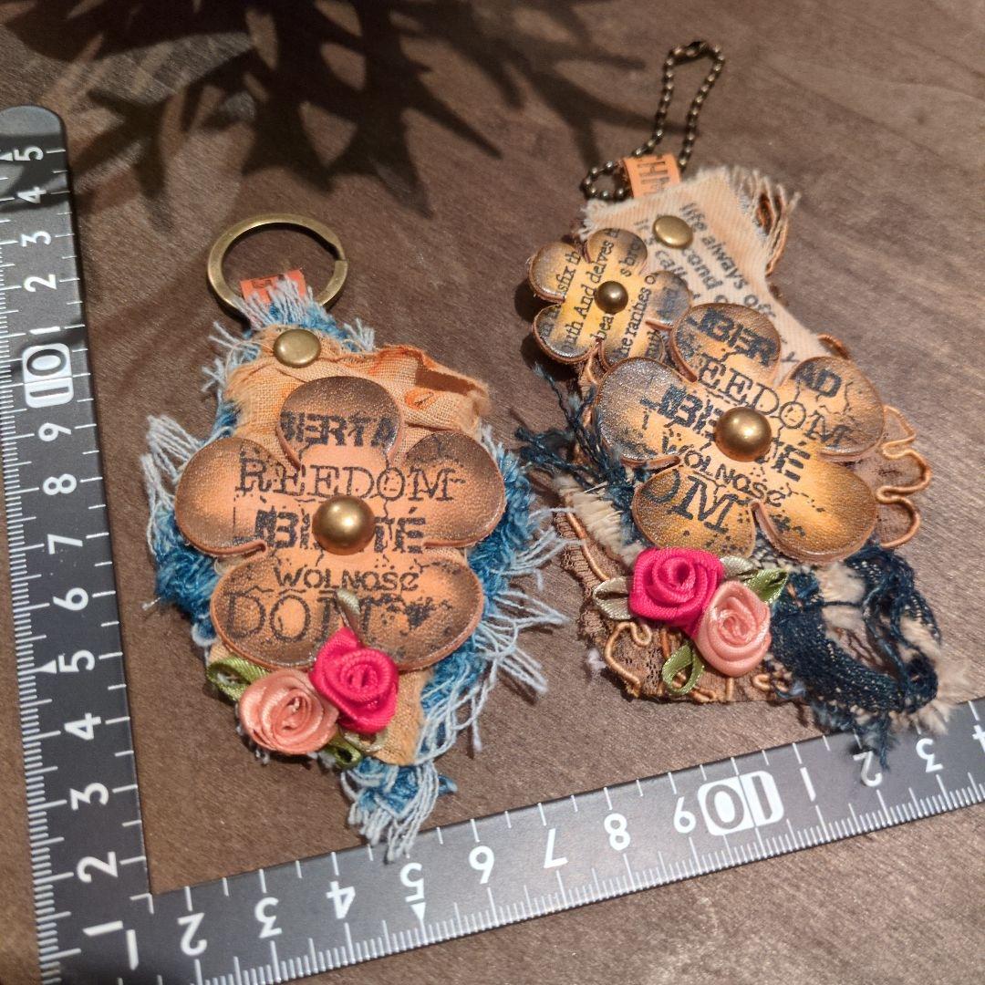 デニムリメイク☆レトロクラシックキーホルダー&バッグチャームセット