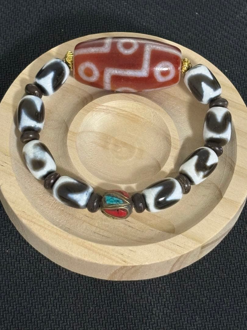 天珠 龍紋虎牙九眼 ブレスレット