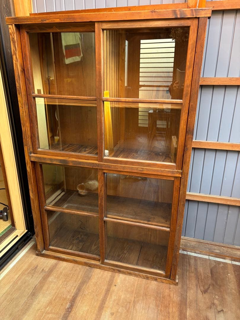 日本の古家具 ゆらガラス 戸棚 飾り棚 コレクションケース 本棚 古道具
