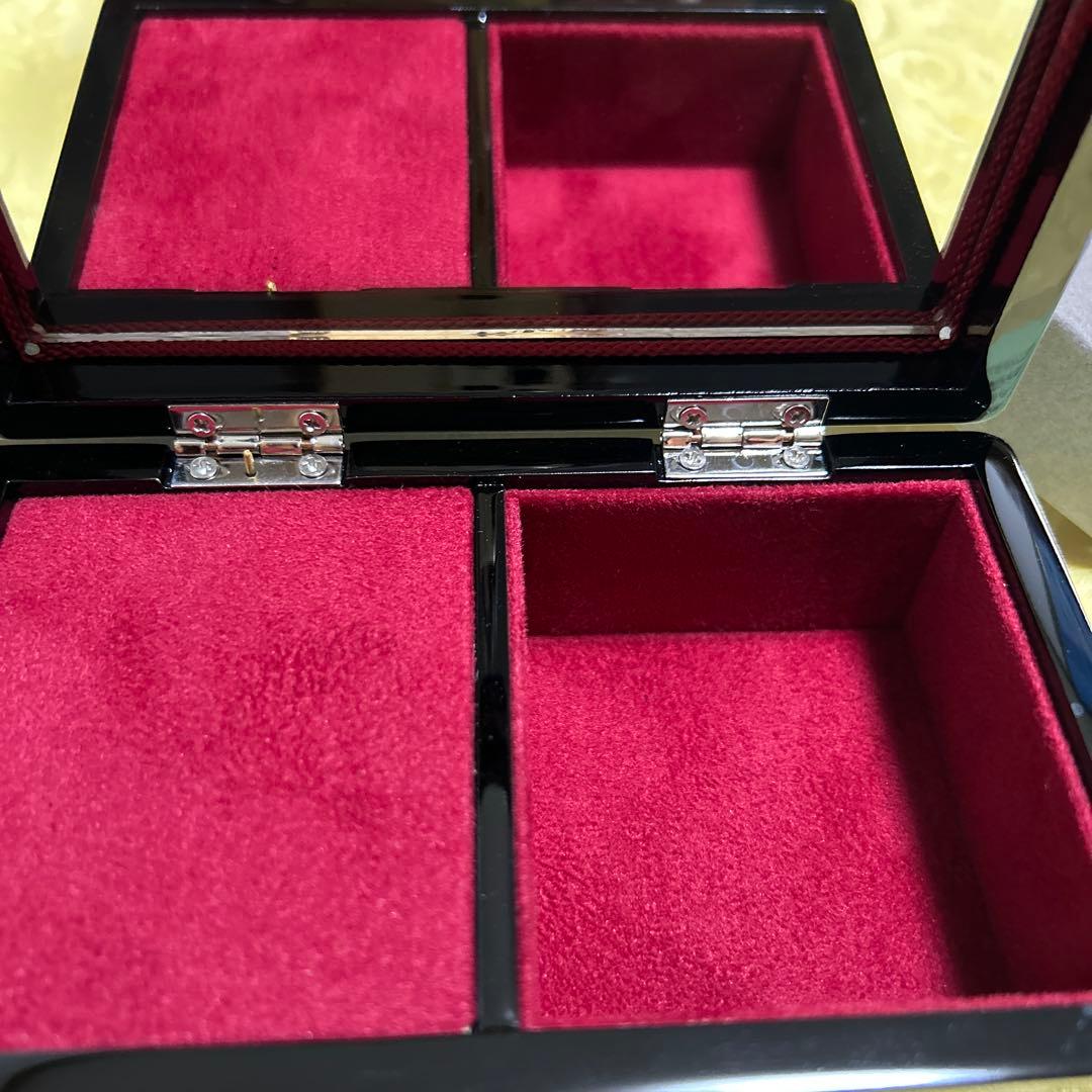 会津塗宝石箱　オルゴール　天然木製品　会津漆 曲は366日　伝統工芸品の高級品