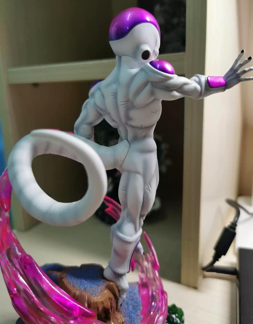 ドラゴンボール フリーザ完全体 ガレージキット フィギュア megaサイズ