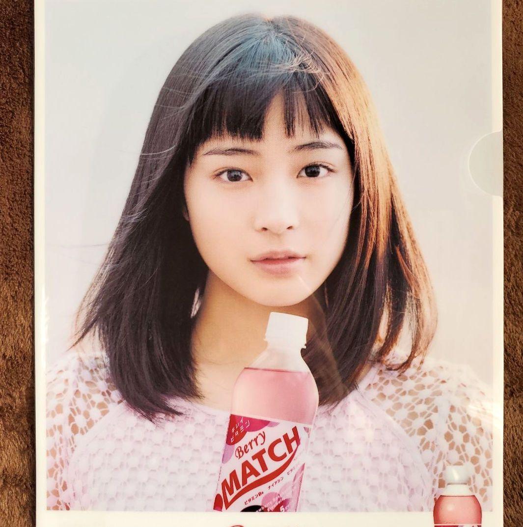 広瀬すずクリアファイルMATCH - メルカリ