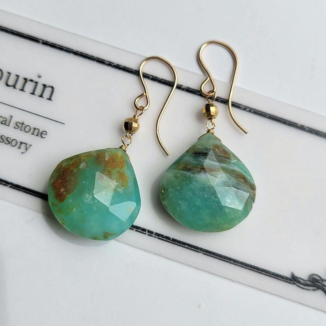 希少 大粒ペルーブルーオパール シンプルピアス