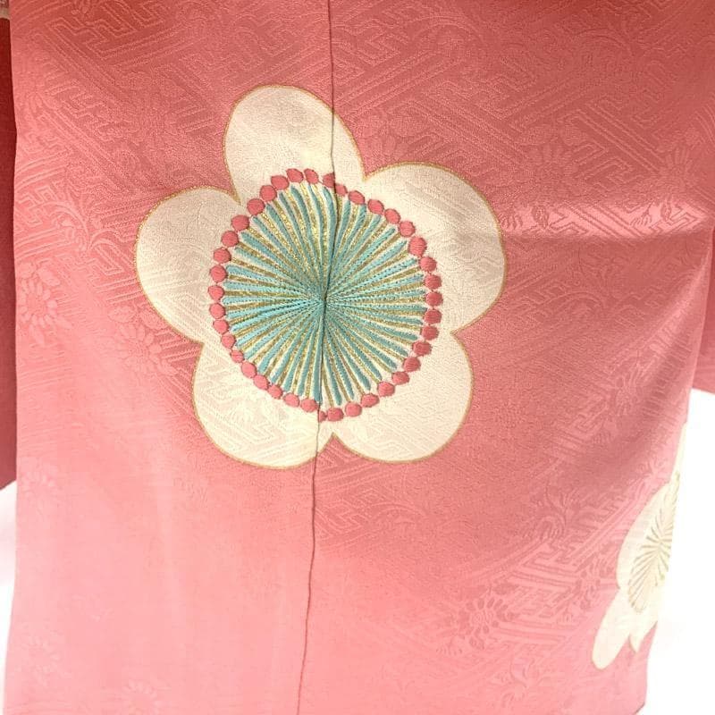 505ag35■七五三 千總 三歳 女児 着物&被布 刺繍 梅■美品
