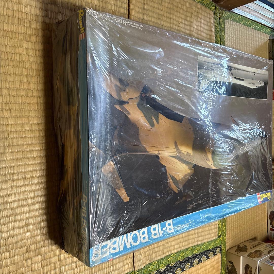 ハセガワ B-1B ボンバーモデルキット 1/48