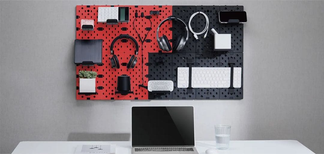 ペグボード14個 ブラック&レッド