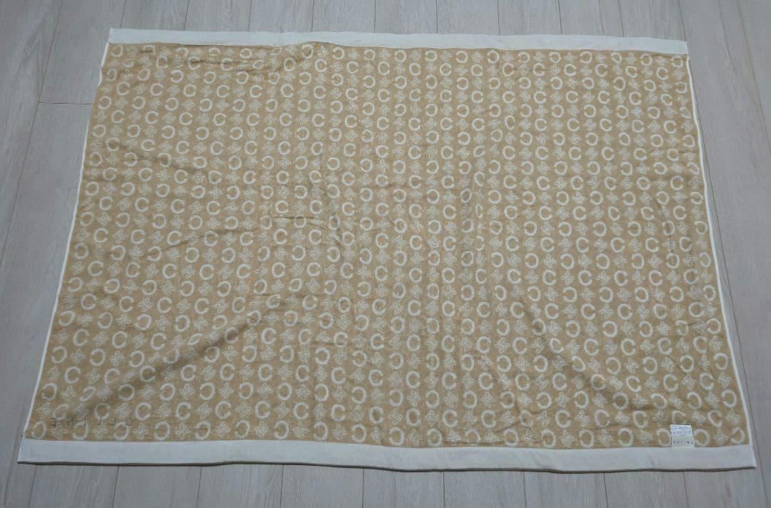 セリーヌ　毛布　ハーフケット　マカダム