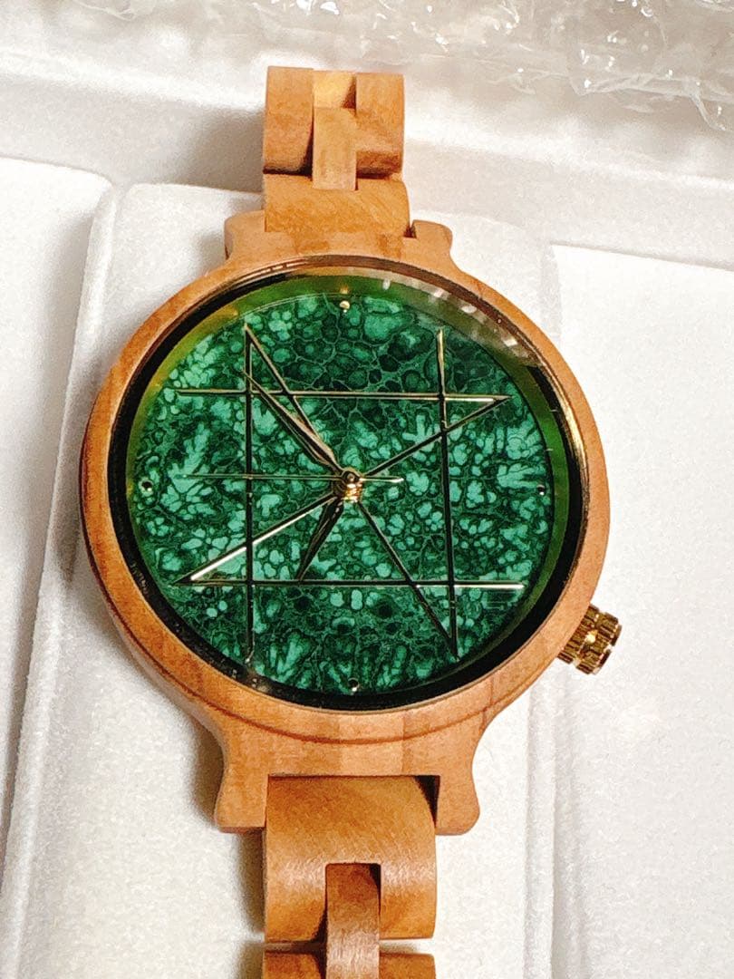 値下げ中　廃盤品　NOZ 腕時計　36mm