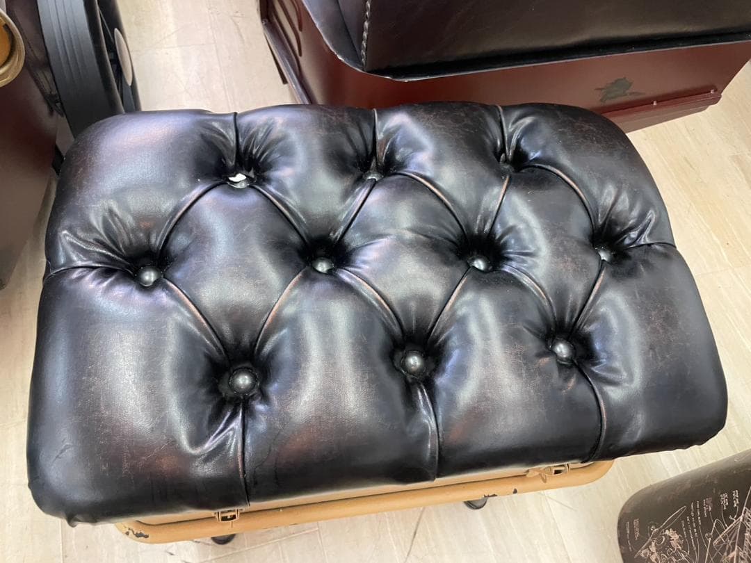 トランクベンチ　ソファ　インダストリアル　スチール　収納ボックス　イス　スツール