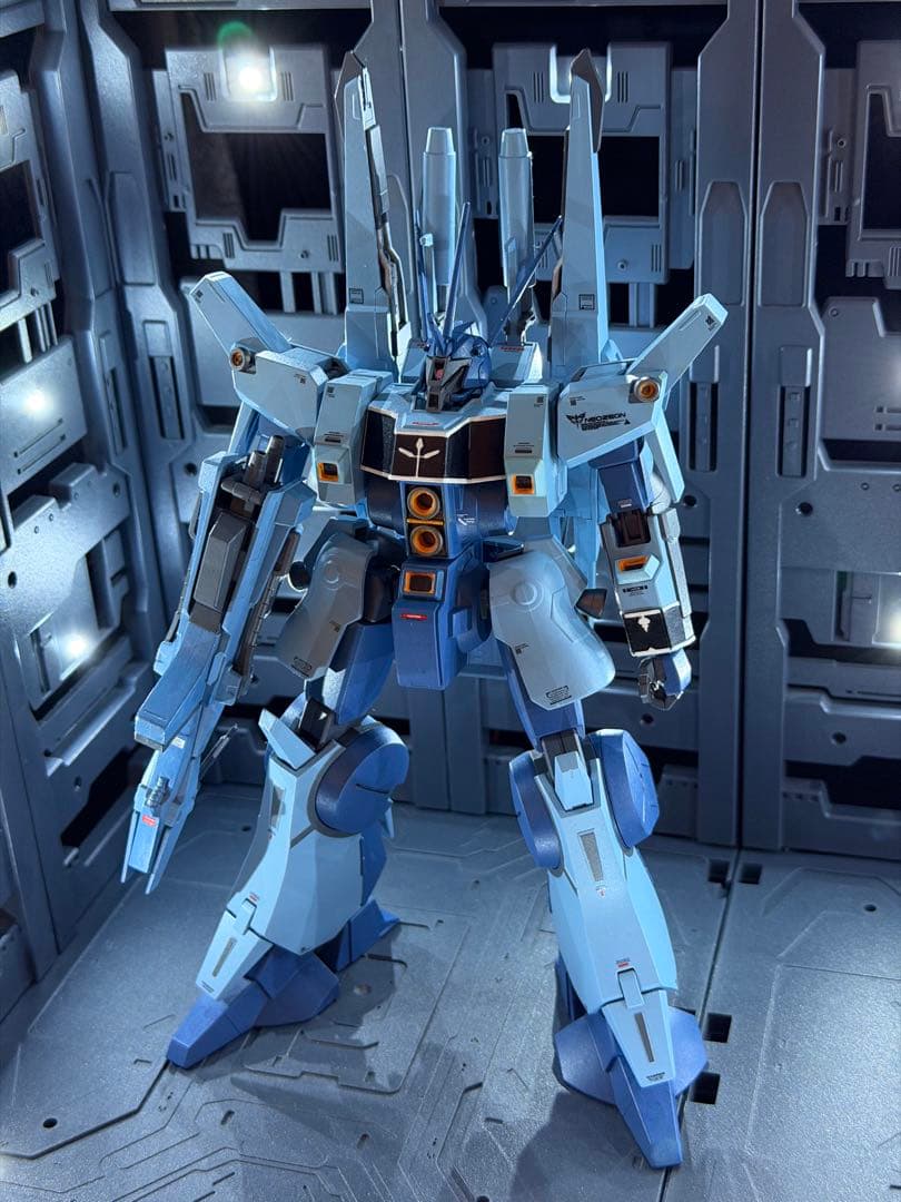 全塗装完成品 1/144 HGドーベンウルフ