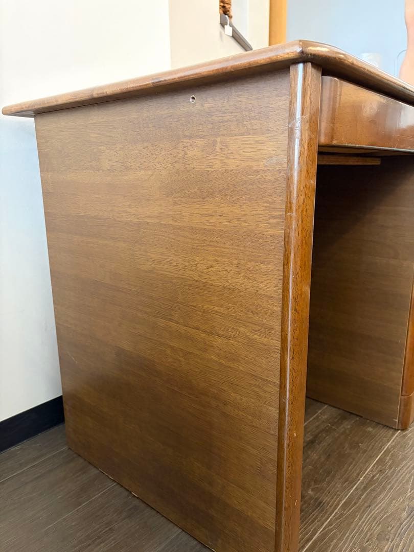 【引取限定】karimoku ヴィンテージ 学習机 無垢材　国産ヴィンテージ