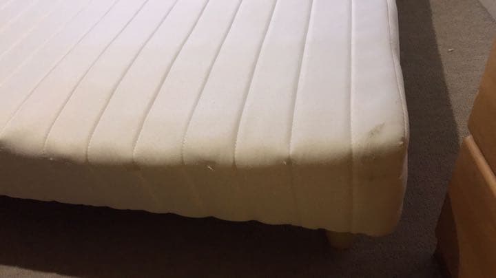 脚付きセミダブルベッド　引取可能期間12月19日〜12月23日