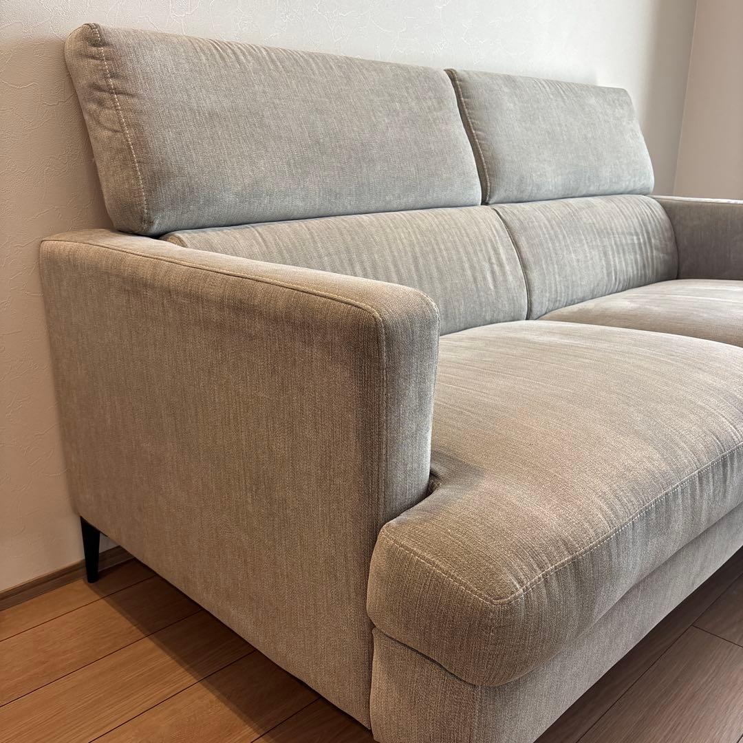 【値下げ中】3人掛けソファ直接受け渡し可能な方優先！